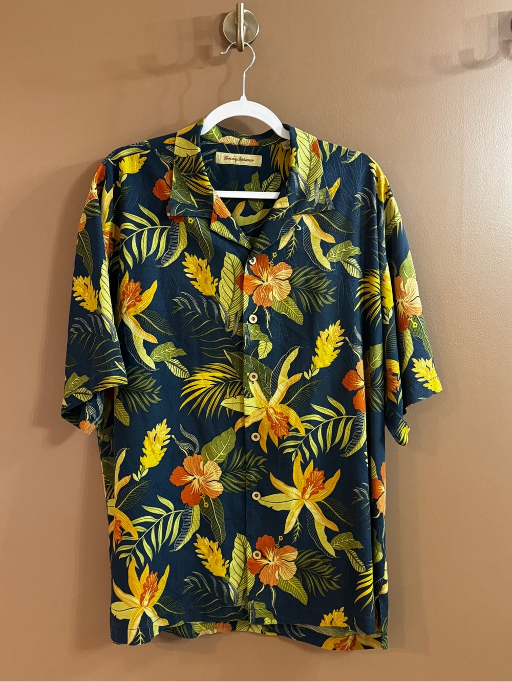 100% Silk Tommy Bahama Hawaiian Shirt